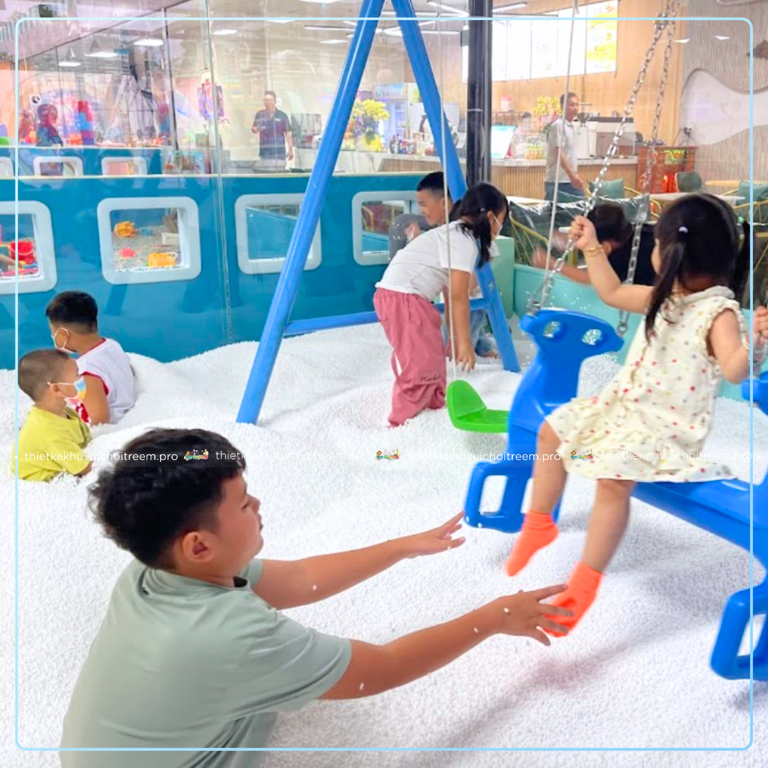 Khu nhà tuyết trắng xóa của RyNy World