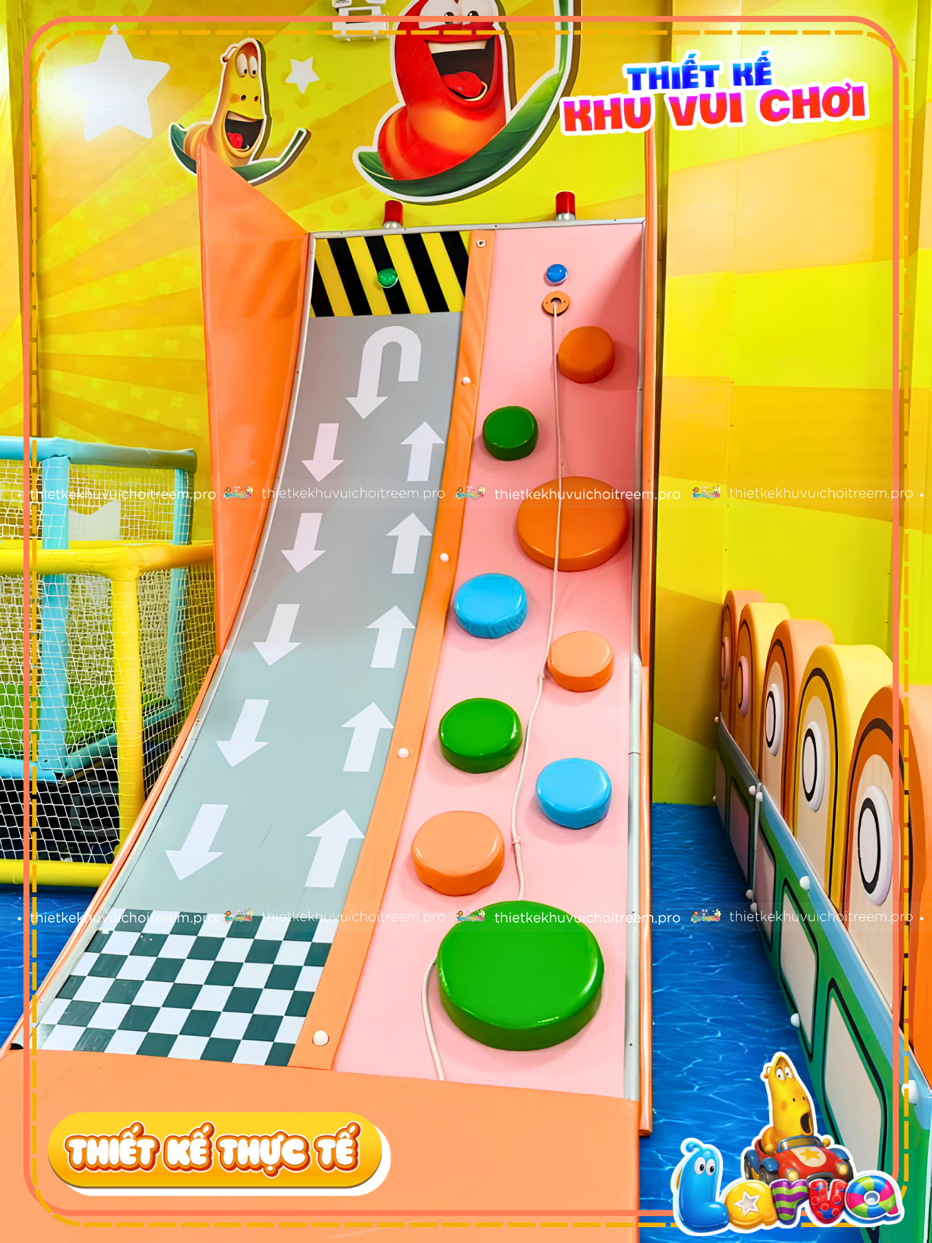 Leo dốc đập chuông của dự án thiết kế khu vui chơi Gia Lai - Larva Kids