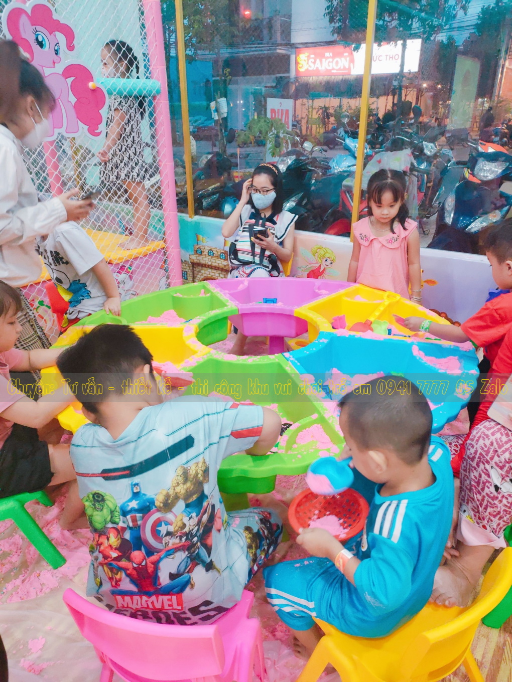Quán cafe có khu vui chơi trẻ em ở Thị Xã cai Lậy, Tiền Giang